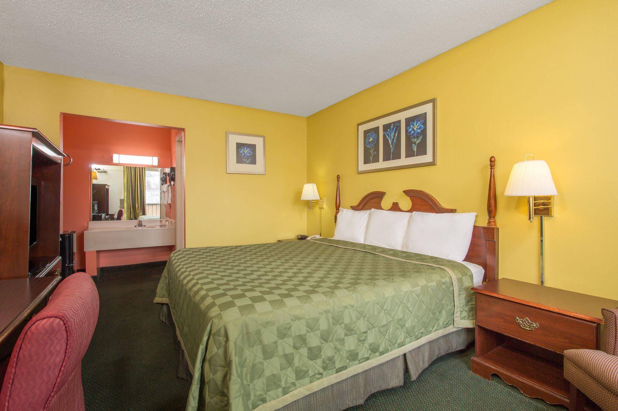 Knights Inn Roanoke Zewnętrze zdjęcie